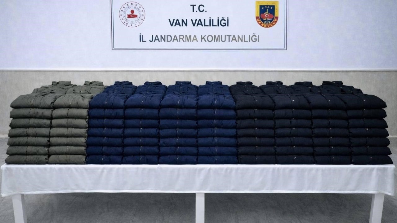 Çaldıran’da Kaçakçılık Operasyonu: 400 Bin TL Değerinde Malzeme Ele Geçirildi