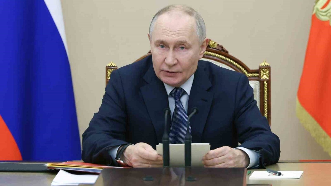 Epstein Belgelerinde Rusya Çatlağı: Putin'e Karşı "Geleceğin Lideri" Planı