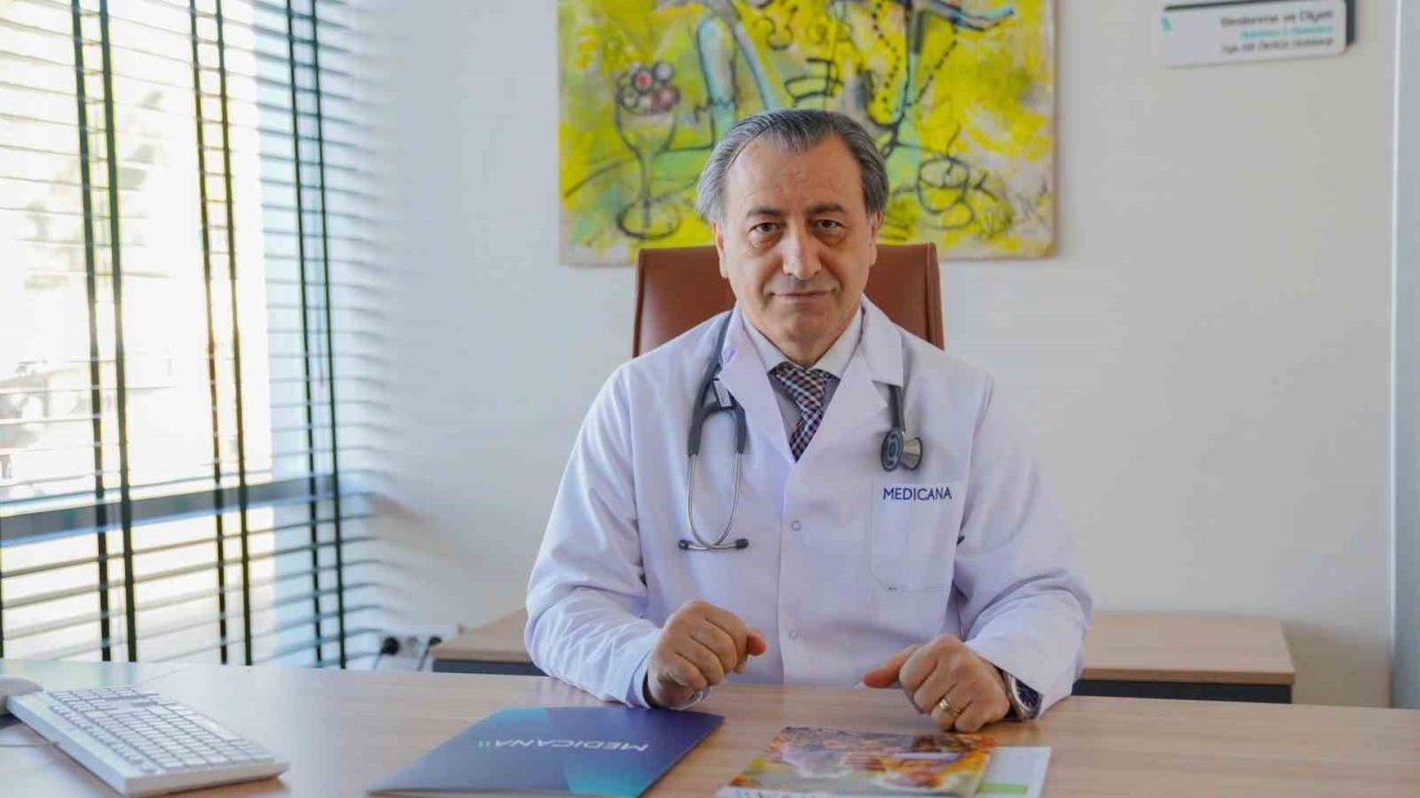 Sekiz Haftayı Aşan Öksürüğe Dikkat: "Antibiyotik Her Zaman Çözüm Değil"