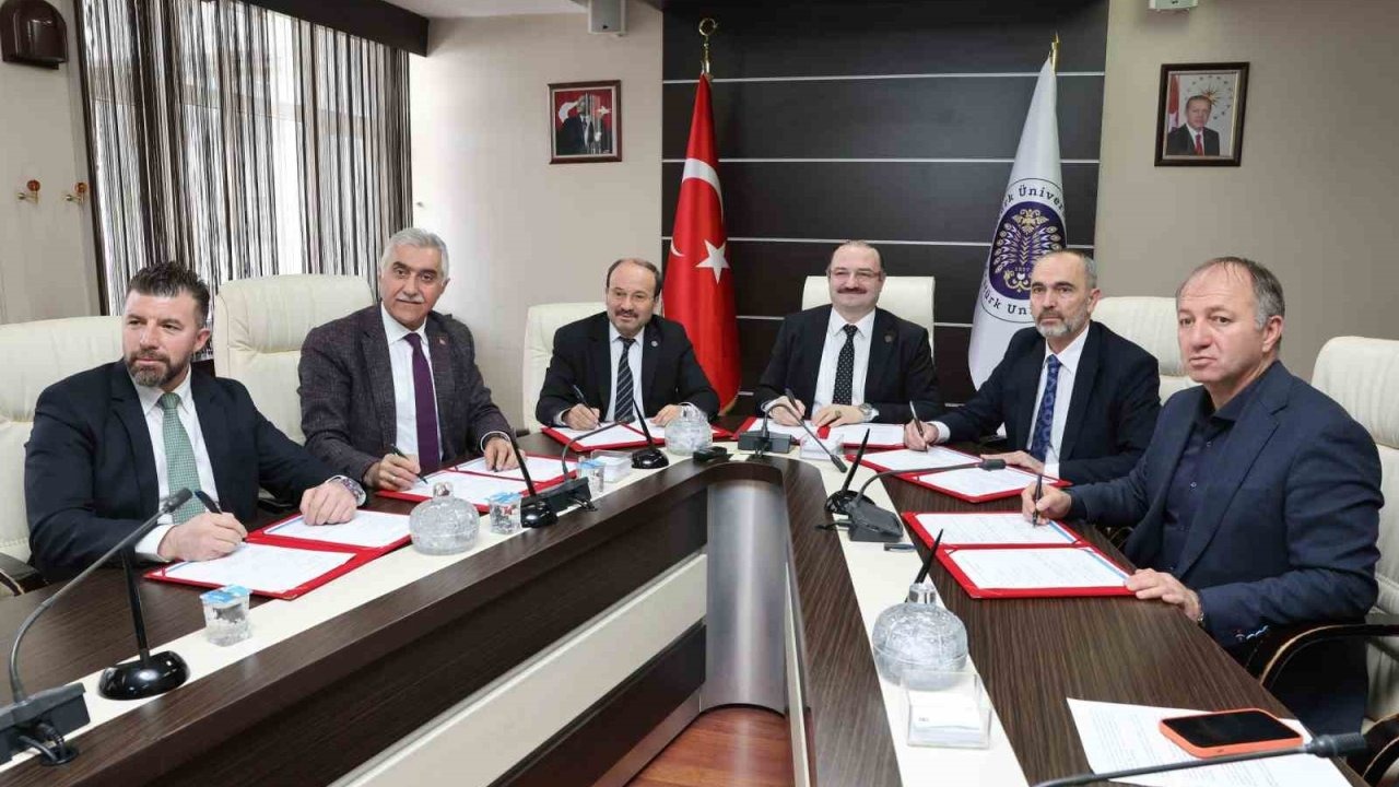 Erzurum’da Büyük Hedef: Avrupa Üniversiteler Kış Oyunları İçin İmzalar Atıldı