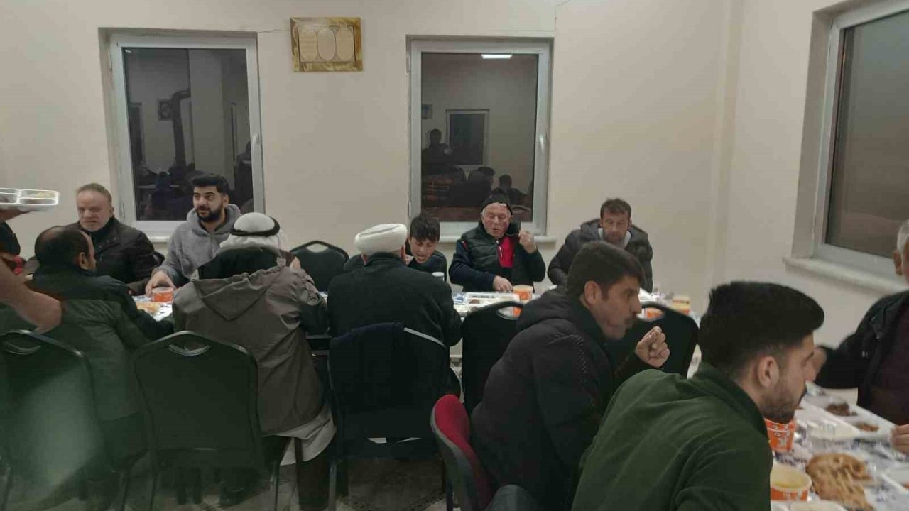 Özalp’ta Karadeniz Esintisi: 61 Yıllık Göç Hikayesi İftar Sofrasında Buluştu