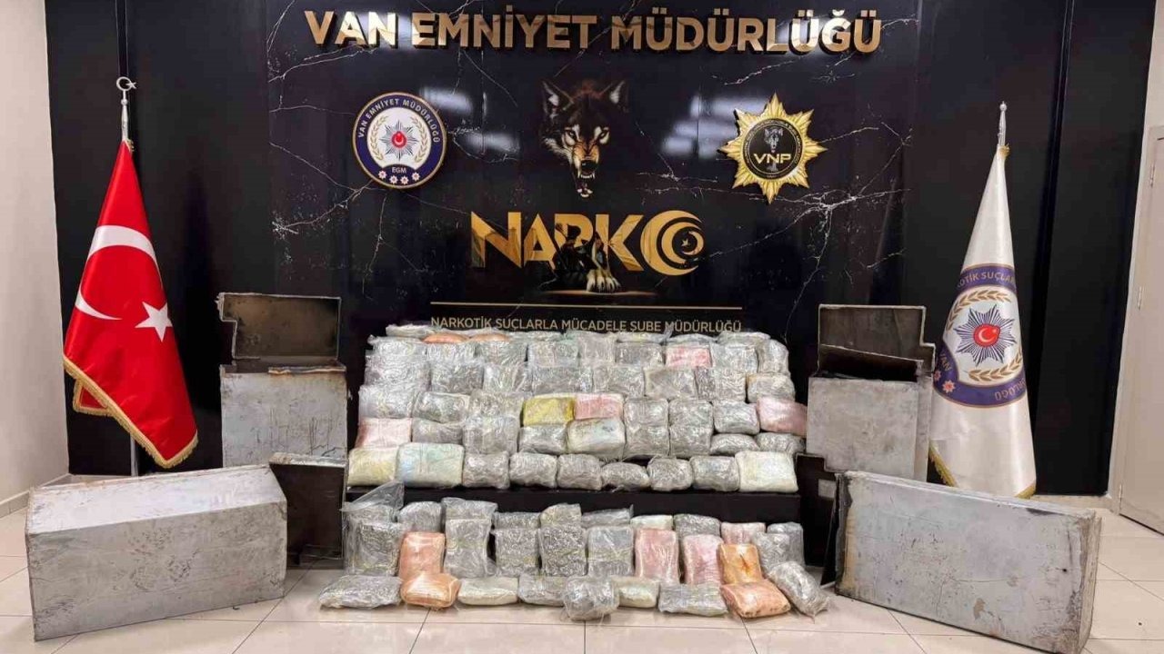 Van’da Narkotik Operasyonu Bir Tırda 68 Kilo Uyuşturucu Ele Geçirildi