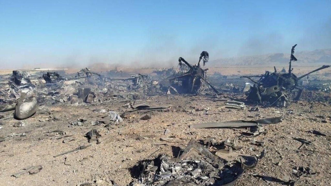 İran Devrim Muhafızları Ordusu İsfahan’da Düşman Uçaklarının İmha Edildiğini Duyurdu