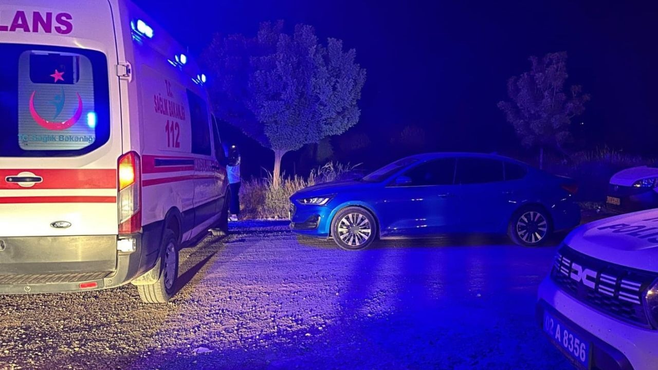 60 Yaşındaki Çiftçi Cuma Etker Tarlasında Ölü Bulundu