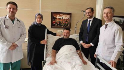 Türkiye’de Bir İlk: İstanbul'daki Doktor 5G Teknolojisiyle Muş'taki Hastayı Ameliyat Etti