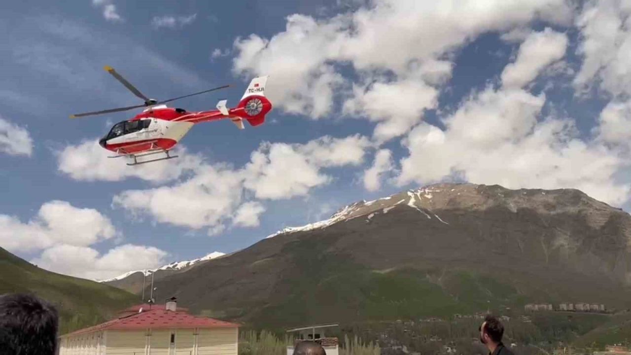 78 Yaşındaki Hasta İçin Seferberlik: Hava Ambulansı Devrede