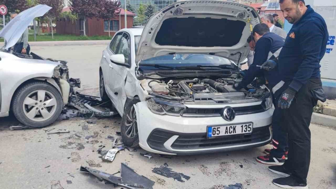 Alipaşa'da Korkutan Çarpışma: 06 ve 65 Plakalı Araçların Kazasında 1 Yaralı