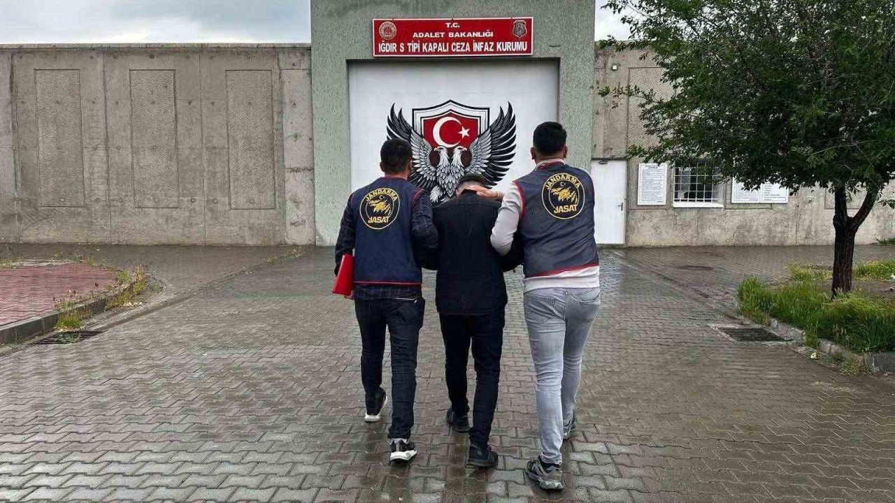 Iğdır JASAT Yakaladı! Fuhuşa Aracılık Suçundan 15 Yıl Cezası Vardı