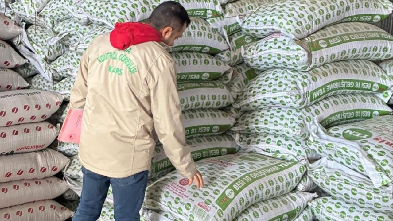 Kars’ta Yem İşletmelerine Sıkı Takip: 81 İlle Eş Zamanlı Denetim Gerçekleştirildi