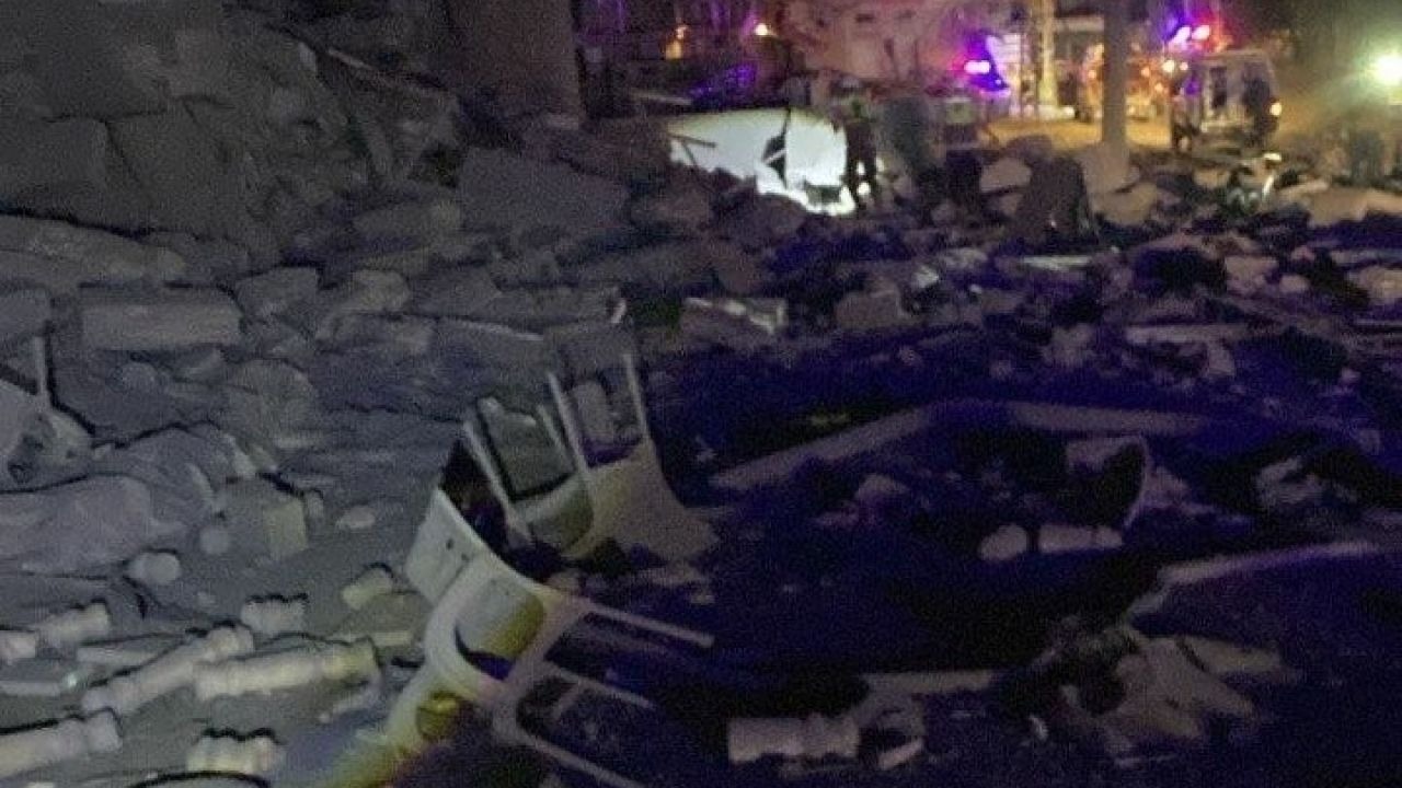 Lübnan’da Gerilim Tırmanıyor: İsrail Ordusu 85 Mühimmatla Komuta Merkezlerini Hedef Aldı