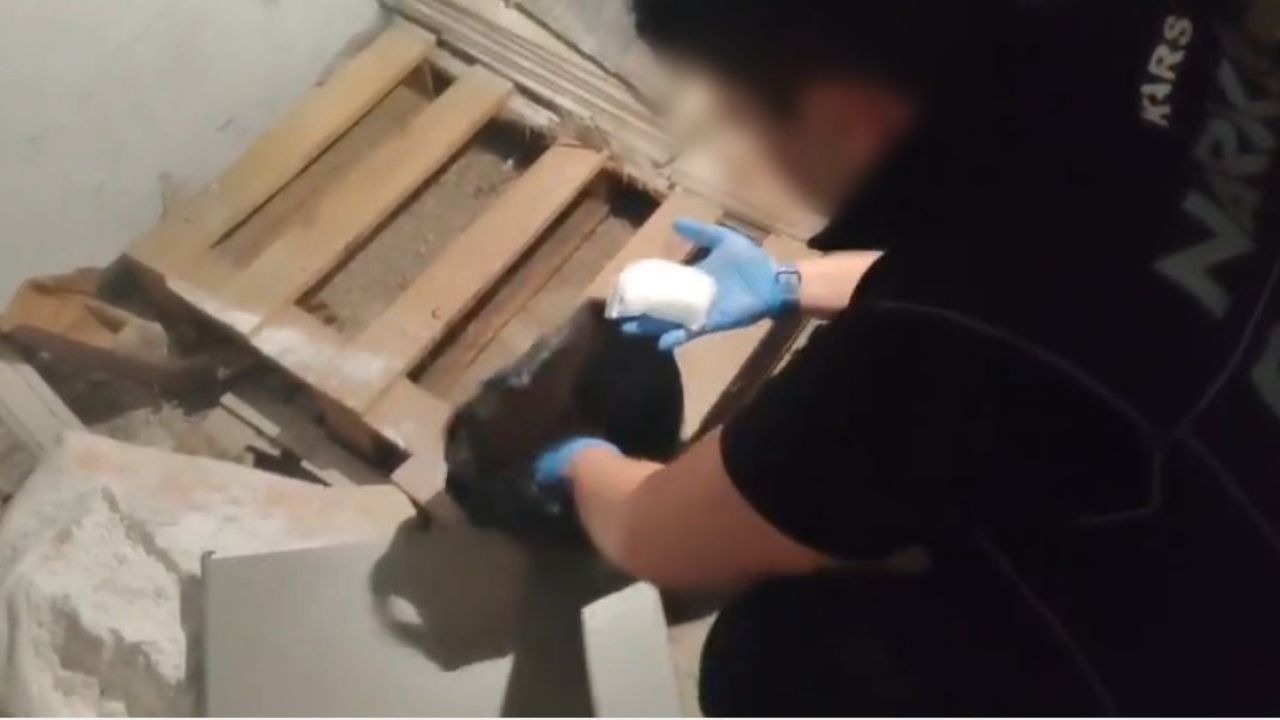 Narkotik Köpeği Zeus Affetmedi: Kars'ta Zehir Operasyonu