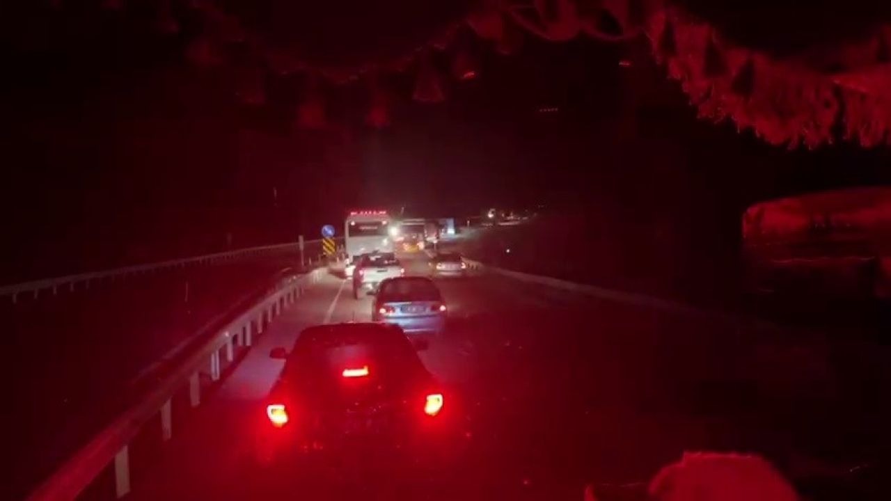 Tepebaşı'nda Tır Dehşeti: 3 Saatlik Yol Kapanmasının Ardından Trafik Normale Döndü