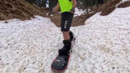 Sarıkamış’ta Haziran Ayında Kar Sürprizi: Ömer Kurtuluş Erimeyen Karlarda Snowboard Yaptı