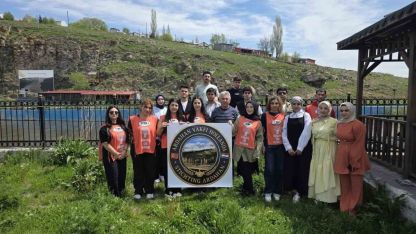 Ardahan’da Avrupa’dan Memlekete Yeşil Köprü: Gurbetçilerin Desteğiyle Fidanlar Toprakla Buluştu