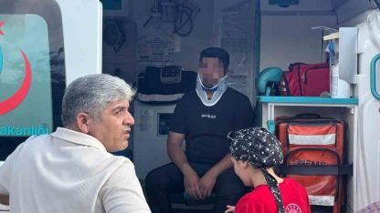 Son Dakika: Patnos'ta Okul Önünde Kaza! Araçtan Alkol Çıktı