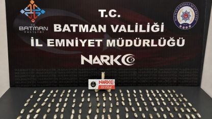 Batman’da Midelerinden Kilo Kilo Uyuşturucu Çıktı: 4 Tutuklama