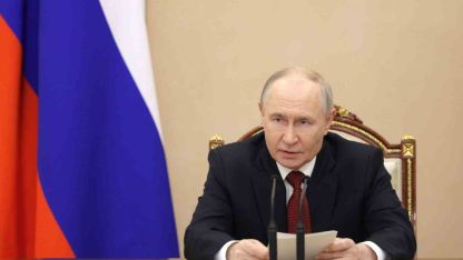 Putin’den Dünyayı Sarsacak İtiraf: Dizel İhracatına Tam Yasak Masada, Rusya’da Akaryakıt Kuyrukları Başladı