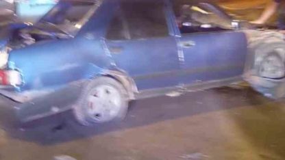 Muş’ta Feci Gece Kazası: Kontrolden Çıkan Otomobil Park Halindeki Araçlara ve EDS Direğine Çarptı