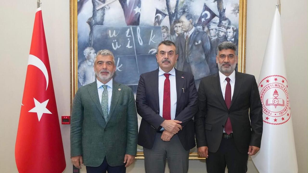 Cantürk Alagöz’den Bakan Tekin’e Ziyaret: Iğdır’ın Eğitim Hedefleri Masaya Yatırıldı