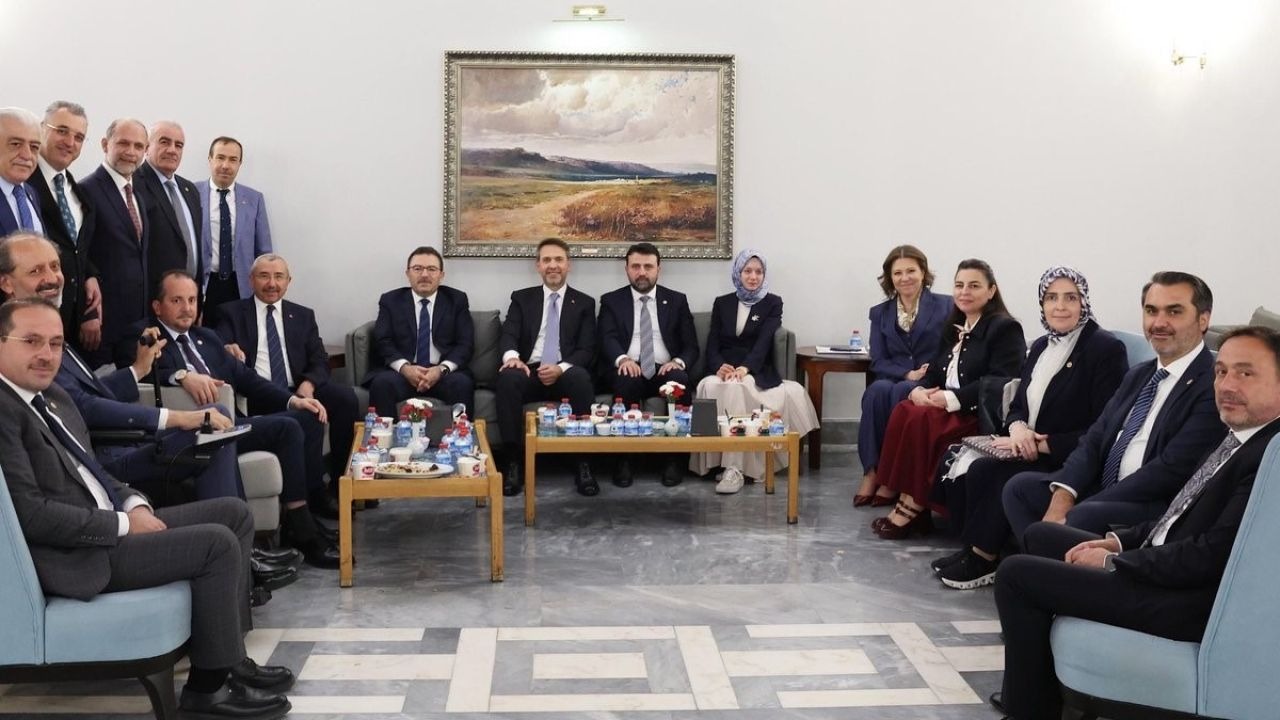 Erzurum’da Dev Hayvancılık Yatırımının Önü Açıldı: Selami Altınok Bakan Bayraktar İle Görüştü