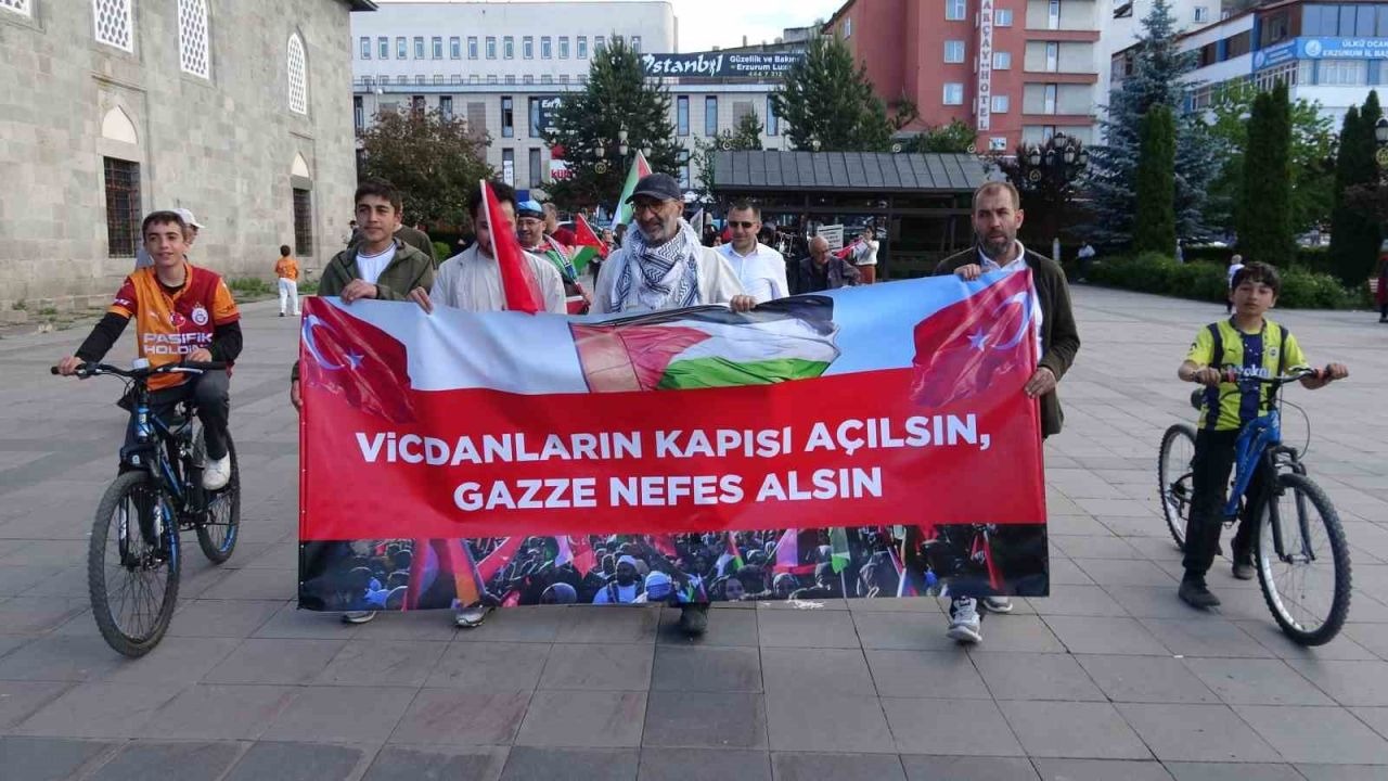 Erzurum’da Gazze İçin 137 Haftalık Kesintisiz Duruş: Hekimler ve Sağlık Çalışanlarından Sessiz Yürüyüş