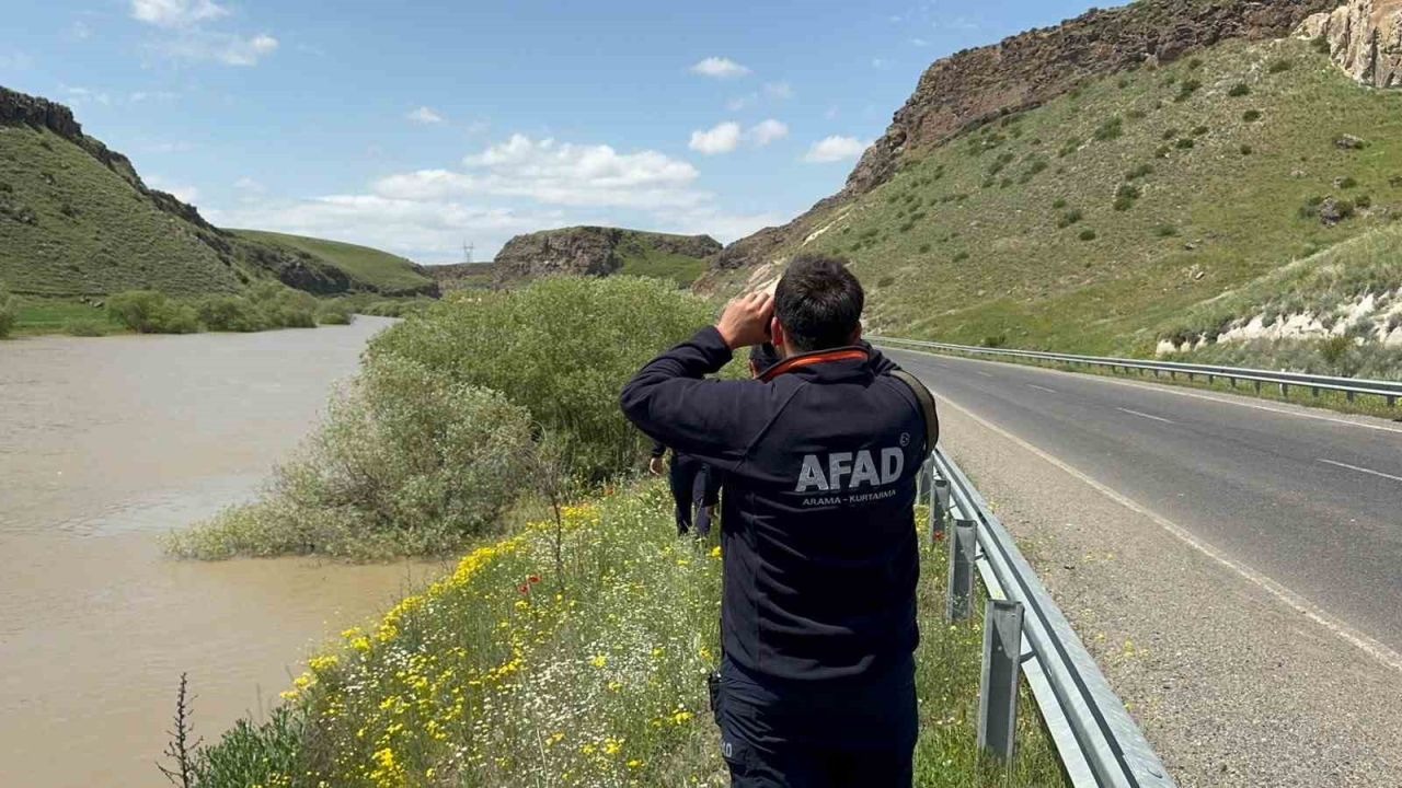 Erzurum’da Korkutan Kayıp: Horasan'da Hayvan Otlatmaya Çıkan 17 Yaşındaki Okan Koç Aranıyor