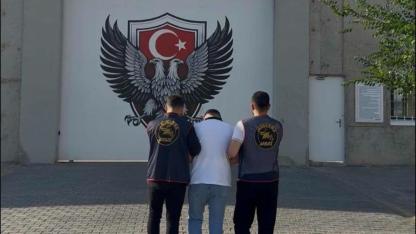 Iğdır'da JASAT Operasyonu: 22 Yıl Cezası Olan Şahıs Yakalandı