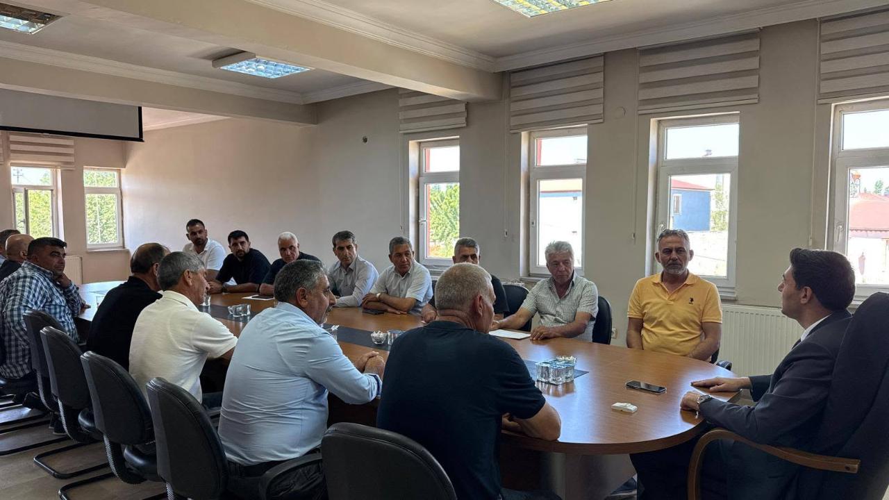 Karakoyunlu Muhtarlarından Kaymakam Erdoğan’a Veda Ziyareti