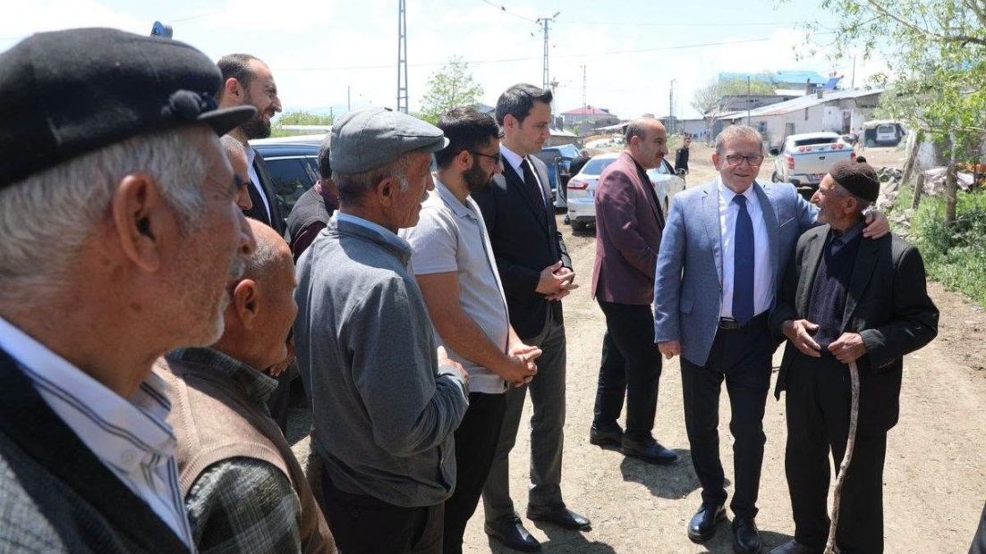 Kars Valisi Ziya Polat, Iğdır Köyünü Ziyaret Etti