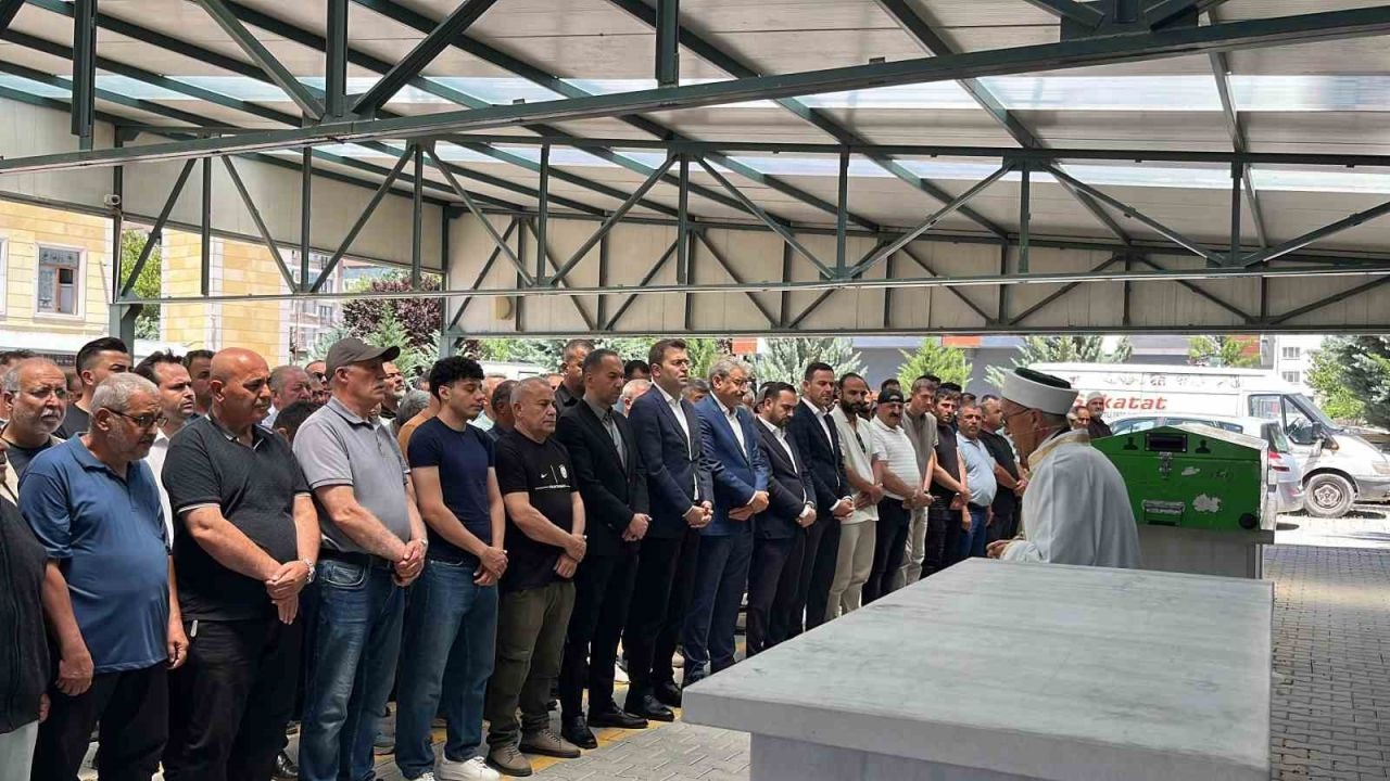 Niğde'de Havai Fişek Fabrikasındaki Patlamada Acı Veda