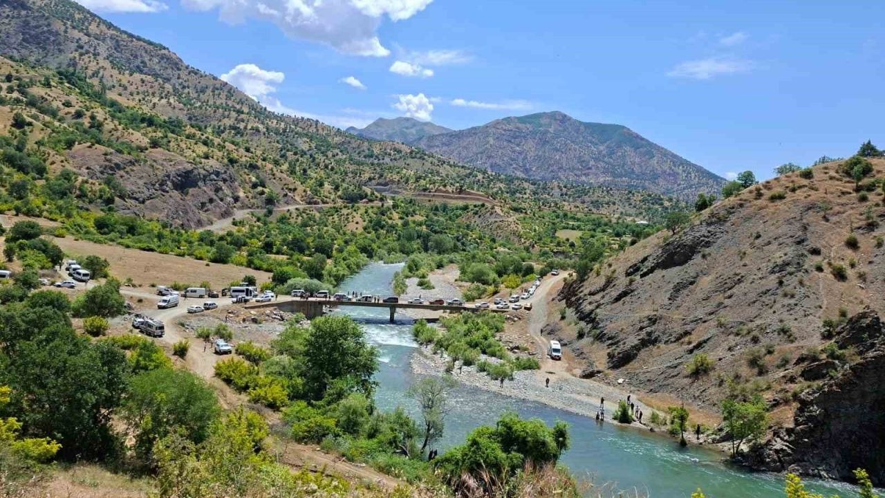 Piknikte Başlayan Kabus: Akıntıya Kapılan Genç Adam İçin Sualtı Ekipleri Devrede