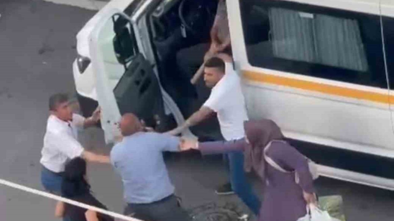 Pursaklar'da "Laf Atma" Kavgası: Sopa ve Silahlar Konuştu