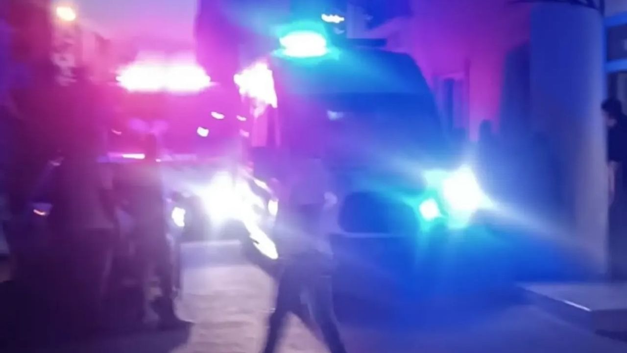 Siirt'te İtfaiye Zamana Karşı Yarıştı: Asansörde Dehşet