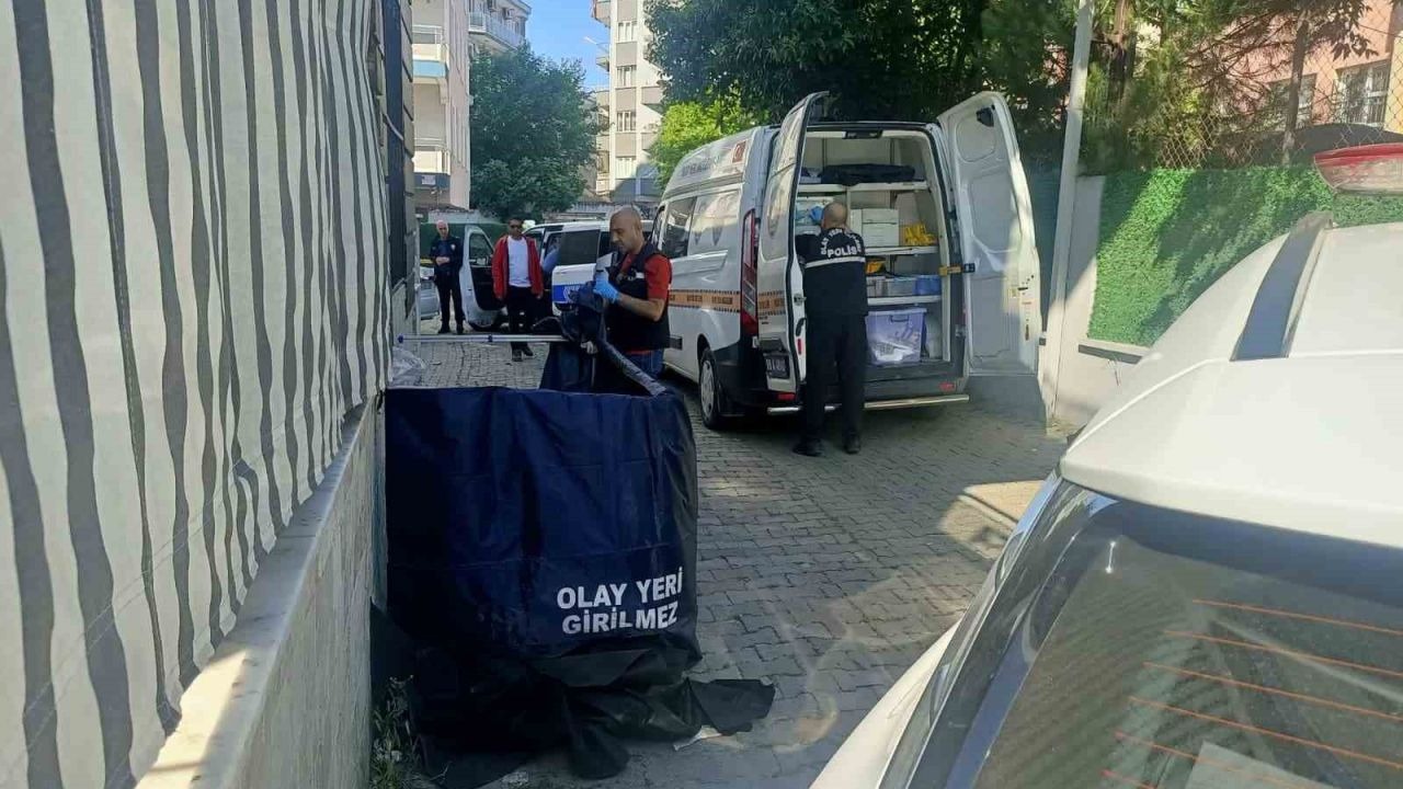 Sokak Ortasında Acı Buluşu: Belediye Personeli Ölü Bulundu