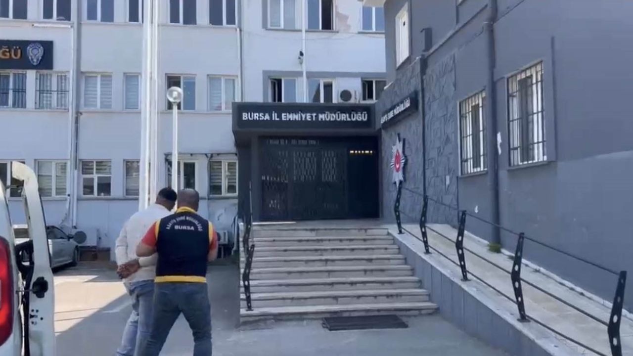 Sokak Ortasında Silahlı Hesaplaşma: Husumetlisini Vuran Şüpheli 1 Saatte Yakalandı