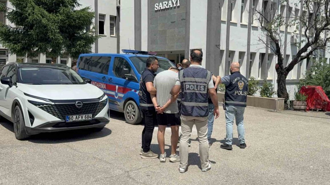 Tokat'ta Yaşlı Kadını Dolandıran Sahte MİT'çiler Tutuklandı
