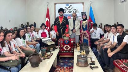 TÜBİTAK Bilim Elçileri Karakoyunlu Ata Ocağı'nı Gezdi