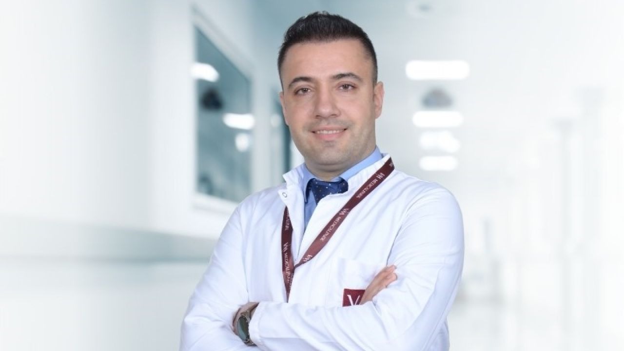 Uzmanından Dijital Göz Yorgunluğu Uyarısı: Uzun Süre Ekrana Bakmak Göz Kuruluğu Yapıyor