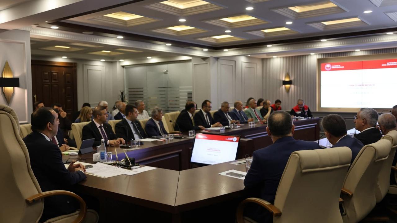 Vali Taşolar Başkanlığında Kritik Zirve: Iğdır'da Su Kaynakları Korunacak