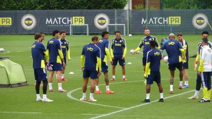 Fenerbahçe’de Avusturya Kampında Yağmurlu Mesai