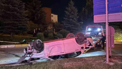 Erzurum'da Trafik Kazası: 3 Yaralı