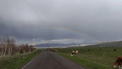 Ardahan'da Gökkuşağı Görsel Şölen Oluşturdu