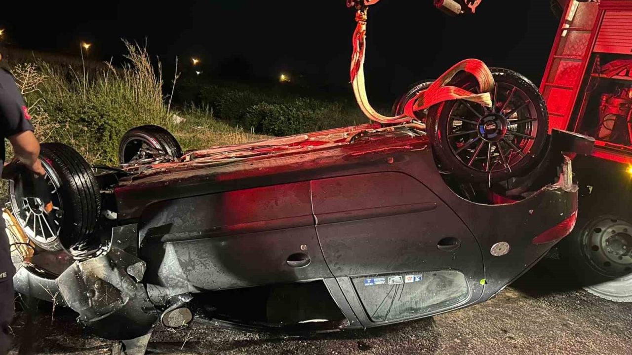 Adana’da feci kaza: sulama kanalına devrilen otomobilin sürücüsü hayatını kaybetti
