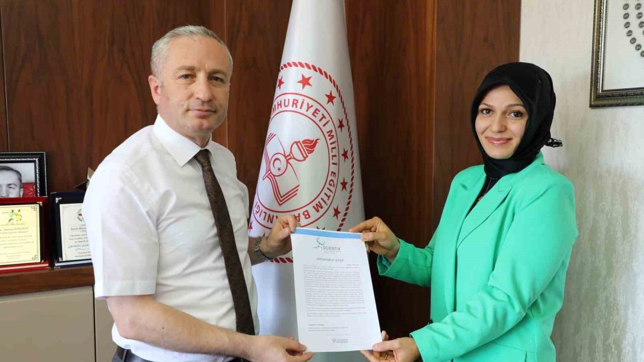Ağrı’da Eğitimde STEM Başarısı: Gülten Sökmen Özmüş Scientix Elçisi Oldu