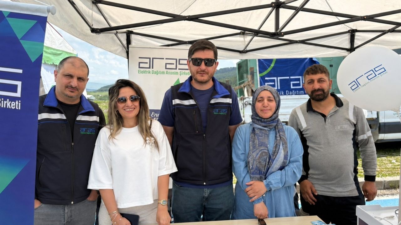 Aras EDAŞ Ardahan Bisiklet Festivali’ne Destek Verdi