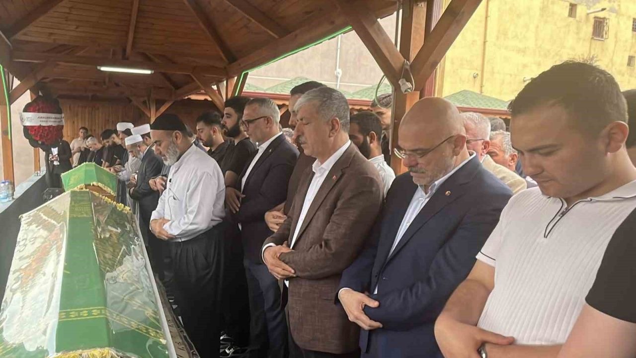 Baba ve Oğluna Hazin Veda: Düğün Hazırlığı Yaparken Kazada Can Verdiler