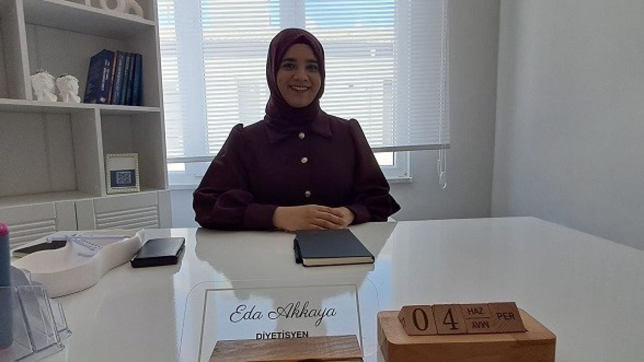 Diyetisyen Eda Akkaya: Yaz Aylarında Elektrolit Dengesi Hayati Önem Taşıyor