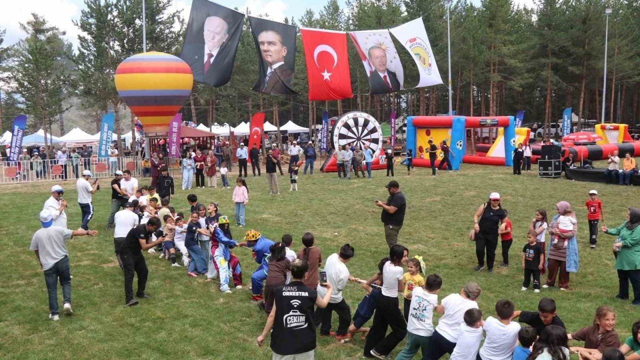 Erzurum'da festival coşkusu: Akdağ Festivali 9 yıl aradan sonra başladı