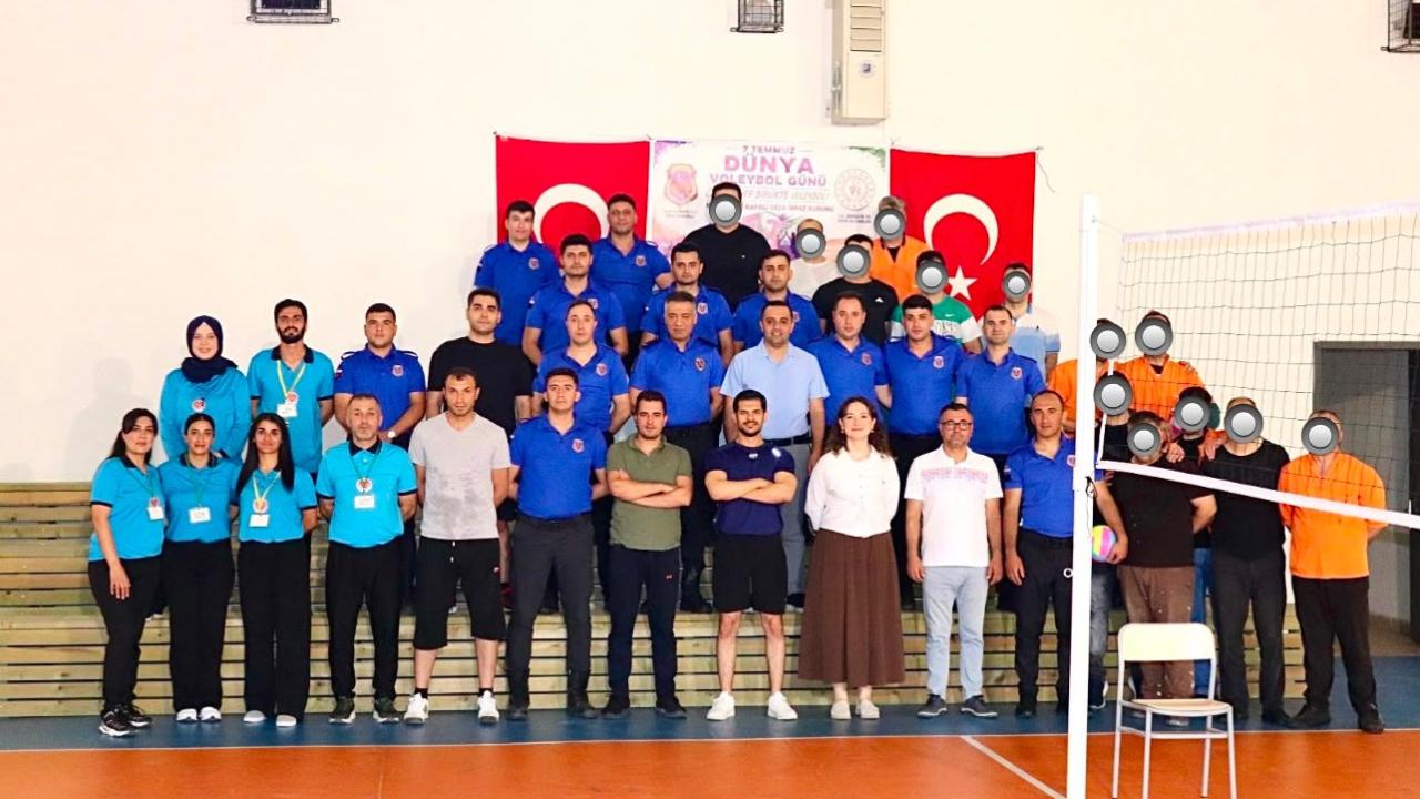 Iğdır Ceza İnfaz Kurumlarında Dostluk Rüzgarı: Dünya Voleybol Günü Turnuvayla Kutlandı!