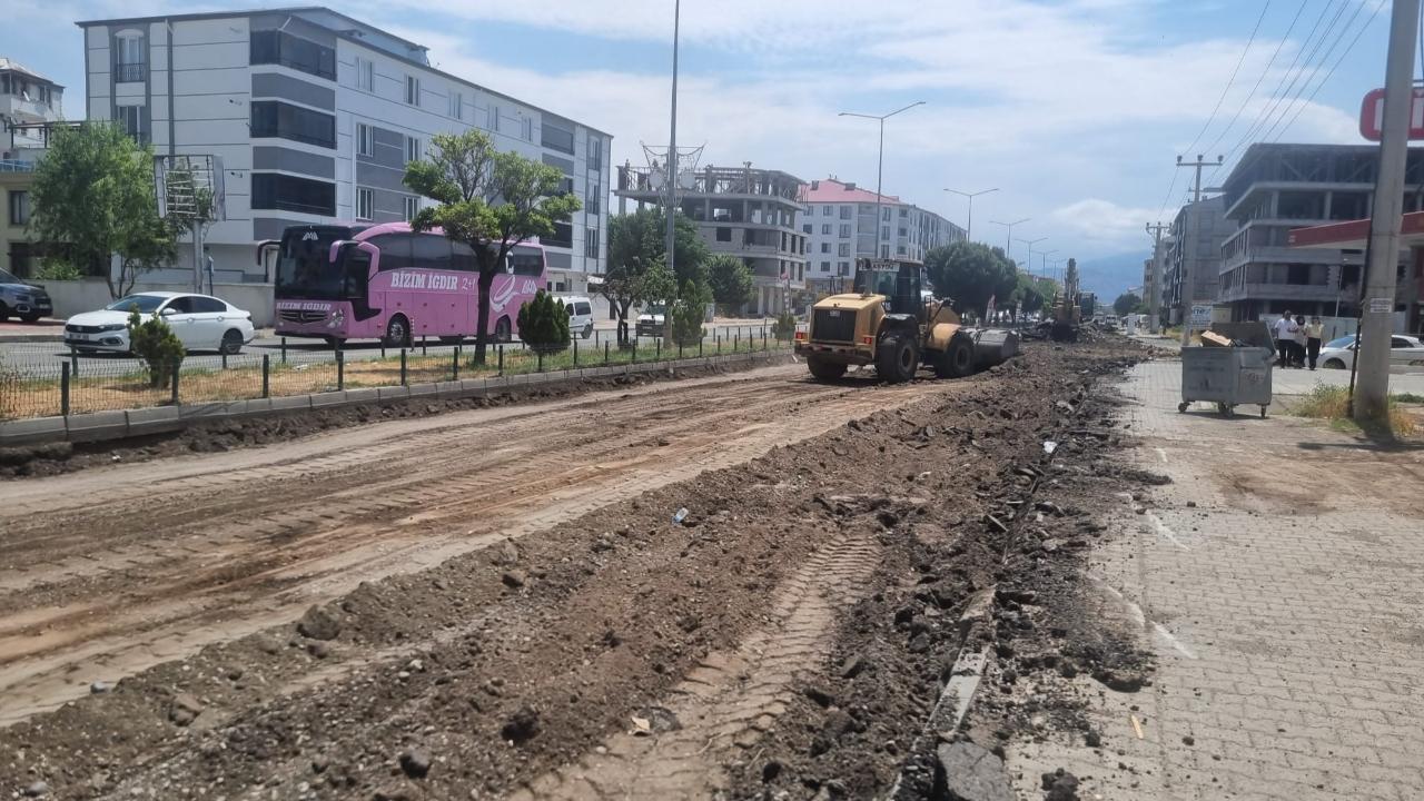 Iğdır'da Leylekler Kavşağı Yenileniyor